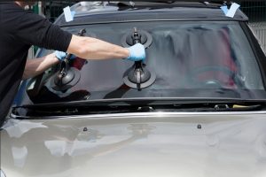 Read more about the article How does windshield repair work?